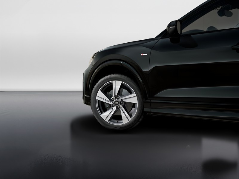 7 - Audi Q2 35 2.0 tdi s line edition s tronic