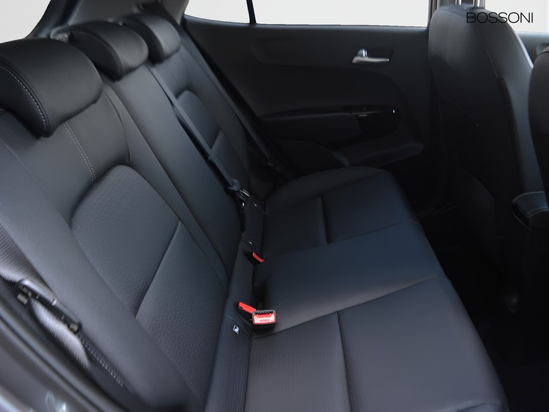 7 - Kia Picanto 1.0 gdi gt-line