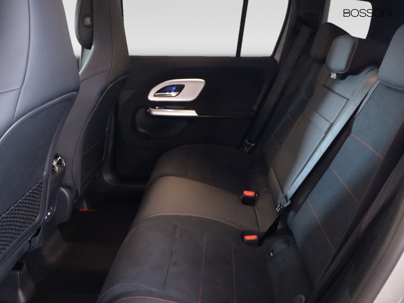 7 - Mercedes GLB 200 advanced plus 4matic 8g-edct