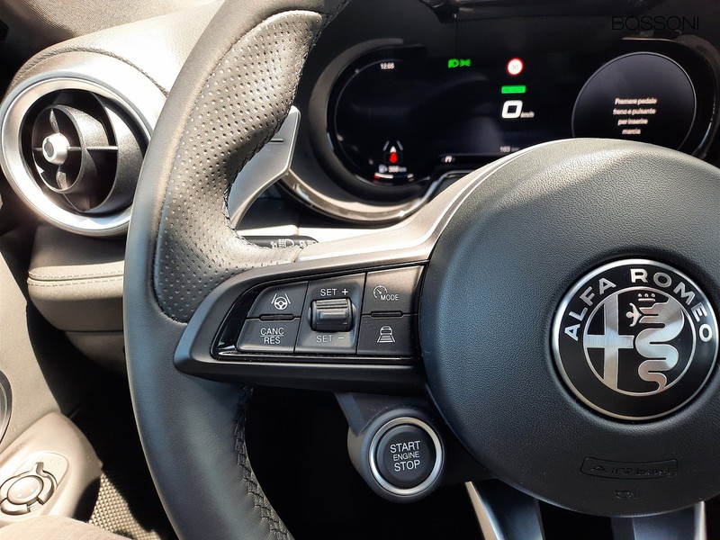 19 - Alfa Romeo Tonale 1.5 hybrid 160cv veloce tct7