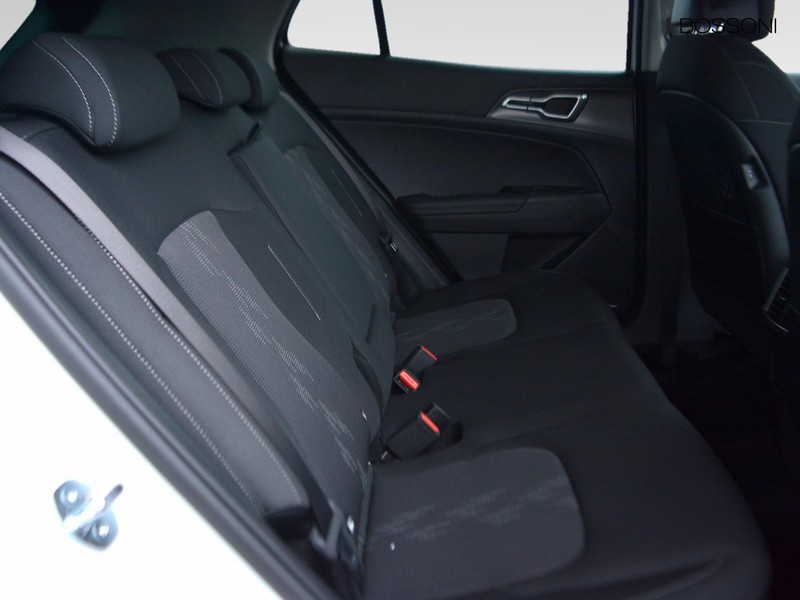 7 - Kia Sportage 1.6 crdi mhev style dct7