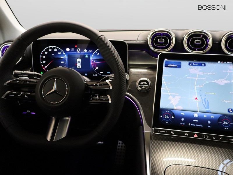 13 - Mercedes GLC coupe 220 d amg line premium 4matic 9g-tronic