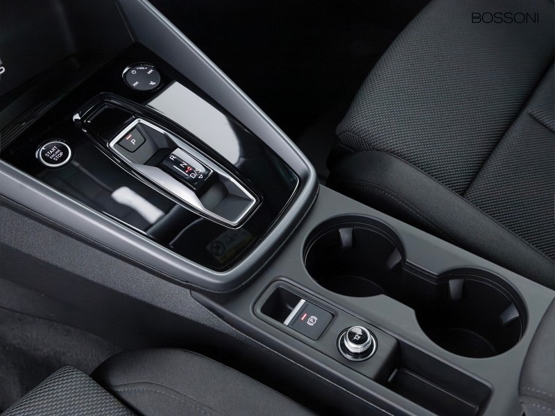 7 - Audi A3 sportback 1.5 tfsi mhev 48v 150cv business advanced