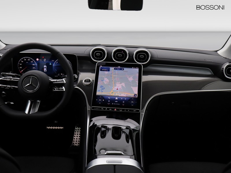 13 - Mercedes GLC coupe 300 de plug in hybrid amg line advanced 4matic 9g-tronic