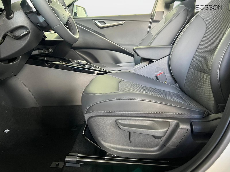 13 - Kia Niro 1.6 gdi hev tri-fuel 126cv style dct6