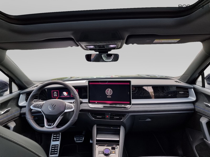13 - Volkswagen Tayron 1.5 tsi ehybrid 204cv r-line plus dsg