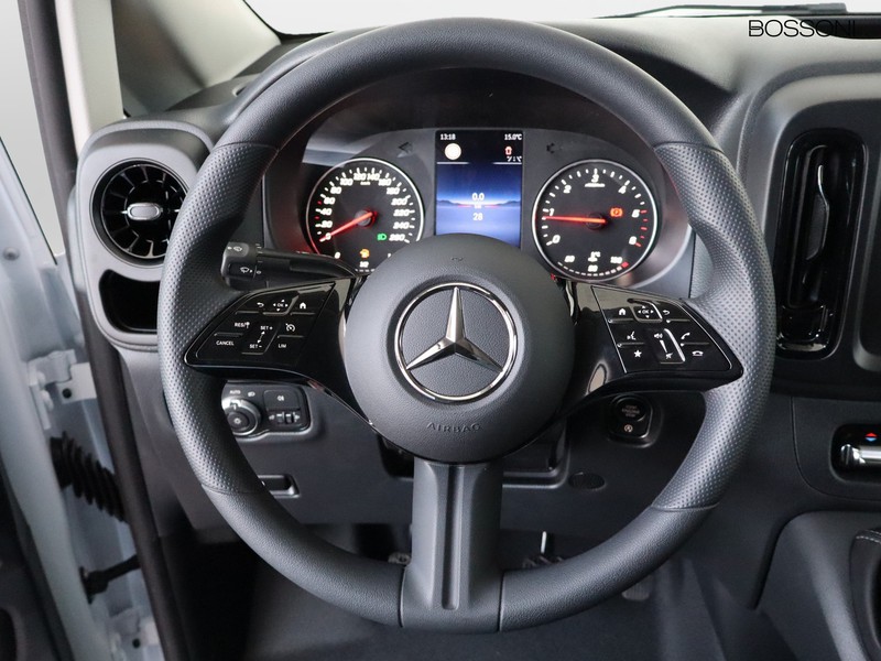 13 - Mercedes Vans Vito furgone 114 cdi long pro