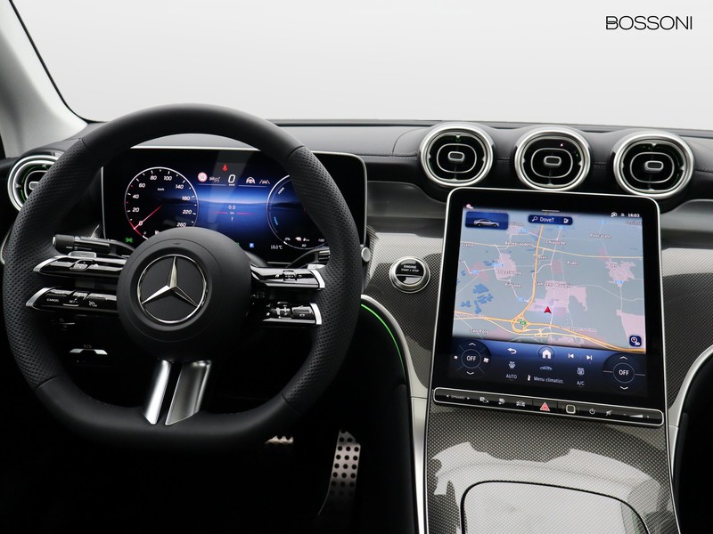 13 - Mercedes GLC coupe 300 de plug in hybrid amg line premium tech 4matic 9g-tronic