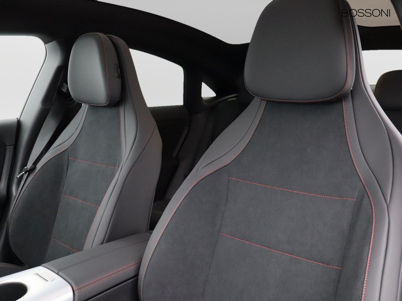 7 - Mercedes CLA 200 advanced plus 4matic auto