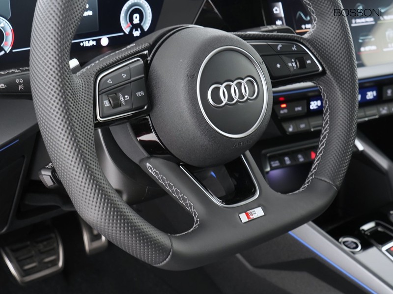 25 - Audi A3 allstreet 2.0 tdi 150cv identity contrast s tronic
