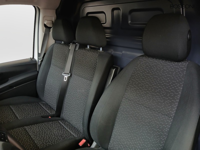 7 - Mercedes Vans Vito 114 cdi long pro auto my20