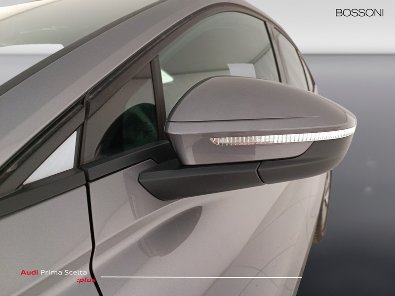 25 - Audi Q4 e-tron sportback e-tron 45 business quattro