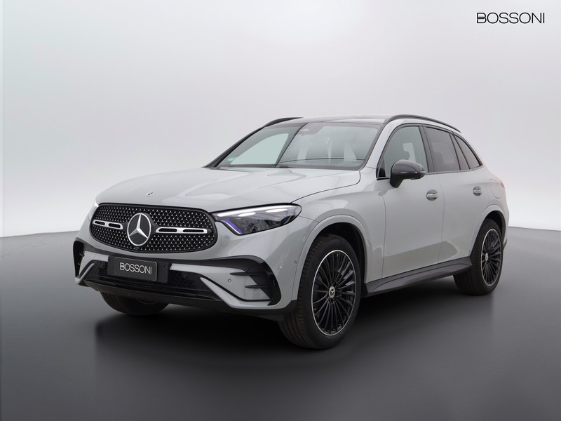 1 - Mercedes GLC suv 300 de plug in hybrid amg line premium 4matic 9g-tronic
