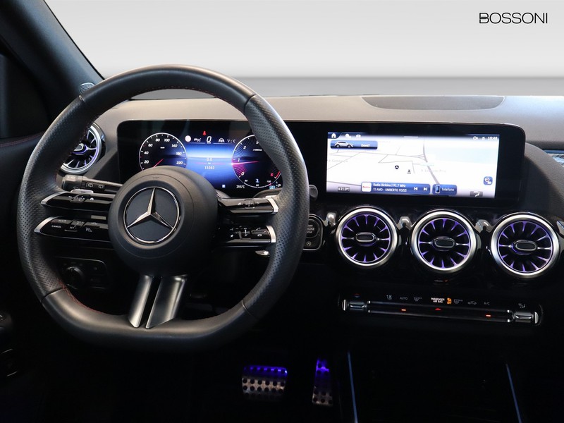 13 - Mercedes GLA 200 d amg line advanced plus digital edition 8g-dct