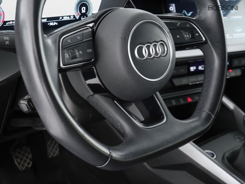 25 - Audi A3 sportback 30 2.0 tdi business advanced