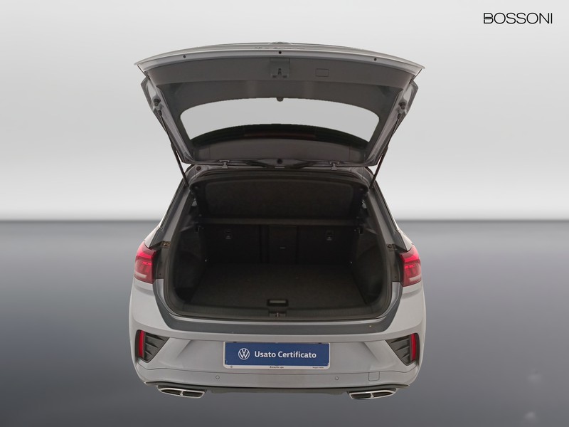 31 - Volkswagen T-Roc 1.0 tsi 110cv r line