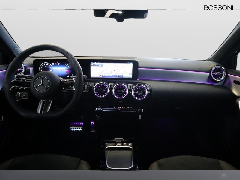 13 - Mercedes Classe A 180 d amg line advanced plus 8g-dct