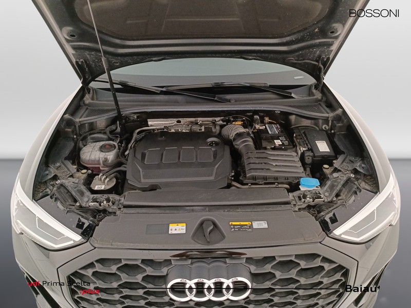 31 - Audi Q3 sportback 35 2.0 tdi s tronic