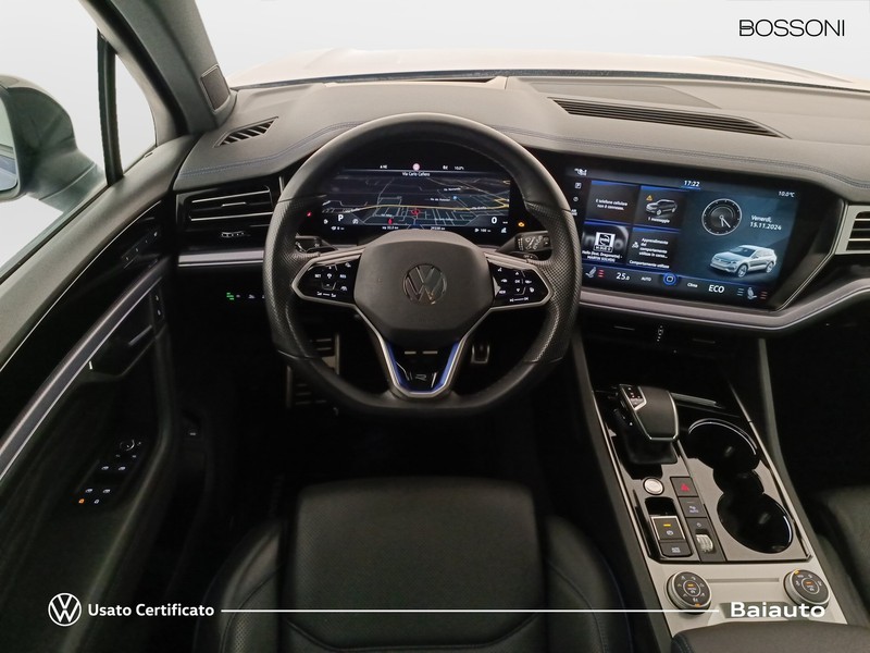 7 - Volkswagen Touareg 3.0 v6 tsi ehybrid r 4motion tiptronic