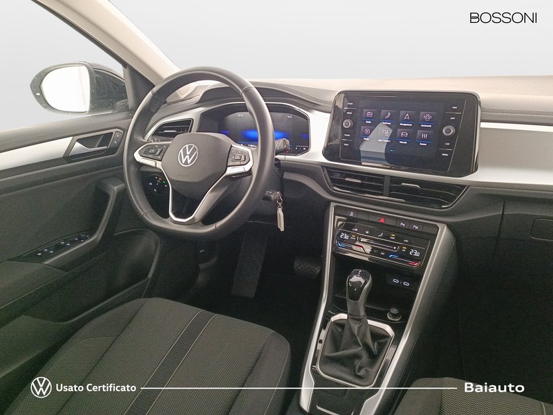 7 - Volkswagen T-Roc 2.0 tdi scr 150cv life dsg