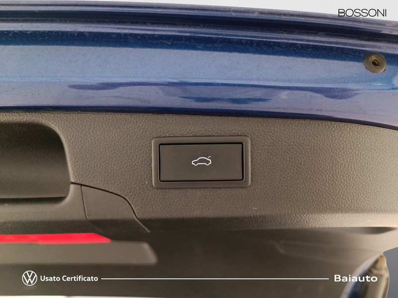 31 - Volkswagen Passat 2.0 tdi scr evo 150cv business dsg