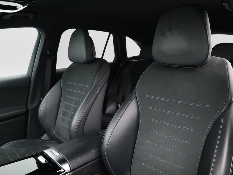 7 - Mercedes GLC suv 220 d amg advanced 4matic 9g-tronic