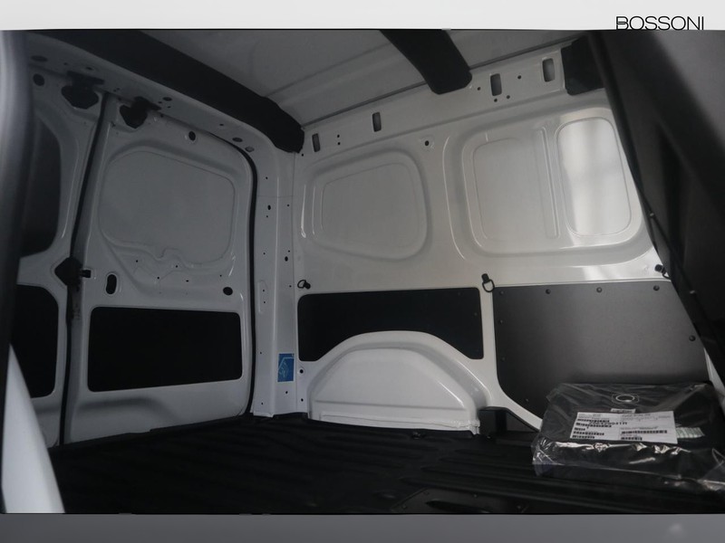 13 - Mercedes Vans Citan efurgone long pro 45kwh