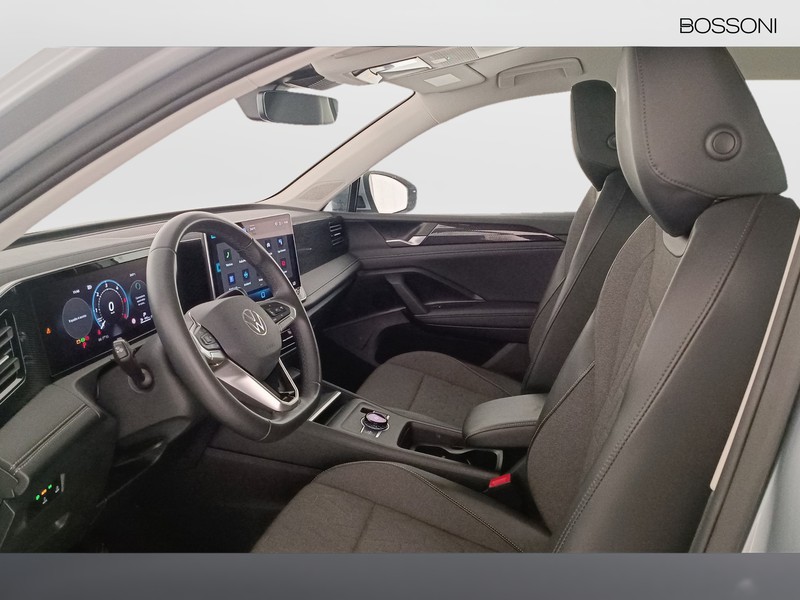 31 - Volkswagen Tiguan 2.0 tdi scr 150cv life dsg