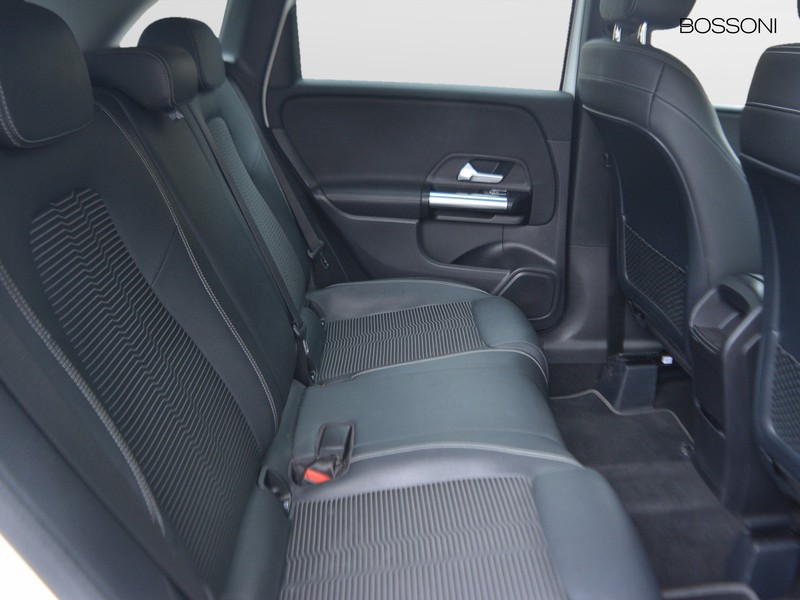 7 - Mercedes Classe B 180 d sport plus 7g-dct