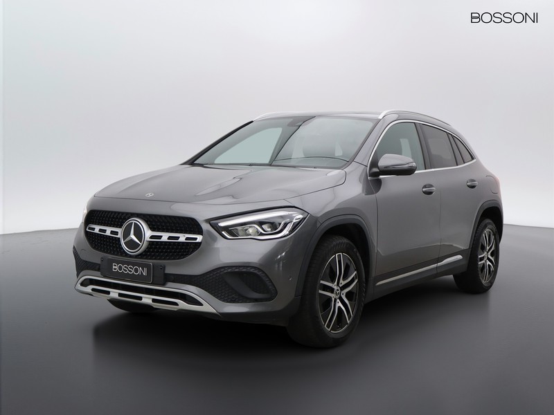 1 - Mercedes GLA 200 d sport plus 8g-dct