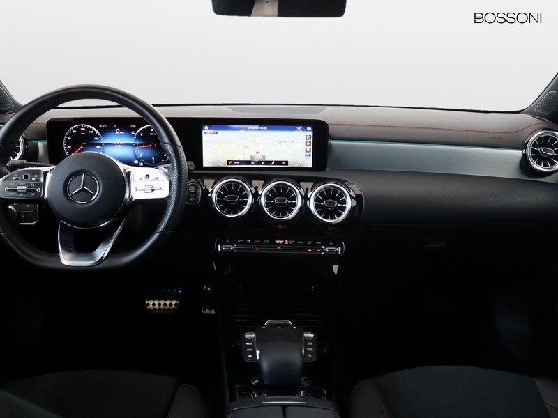 13 - Mercedes CLA coupe 200 d premium 8g-dct