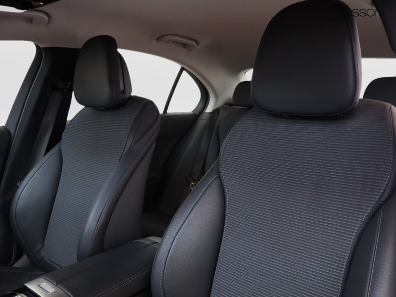 7 - Mercedes Classe C berlina 200 d mild hybrid advanced 9g-tronic