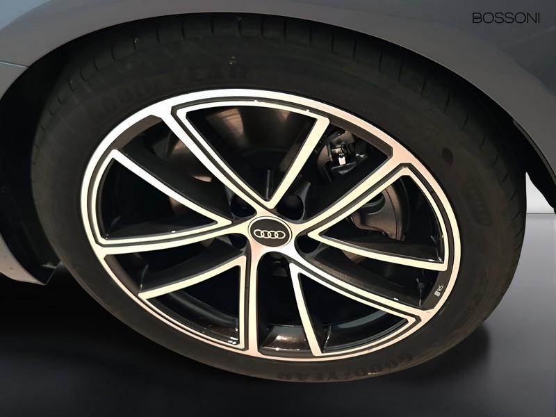 13 - Audi A5 berlina 2.0 tdi mhev+ 204cv s line edition quattro