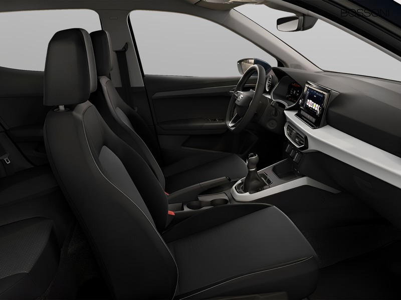 13 - SEAT Arona 1.0 ecotsi 95cv black edition