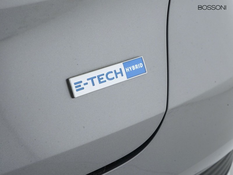 37 - Renault Captur 1.6 e-tech hybrid intens auto 145cv
