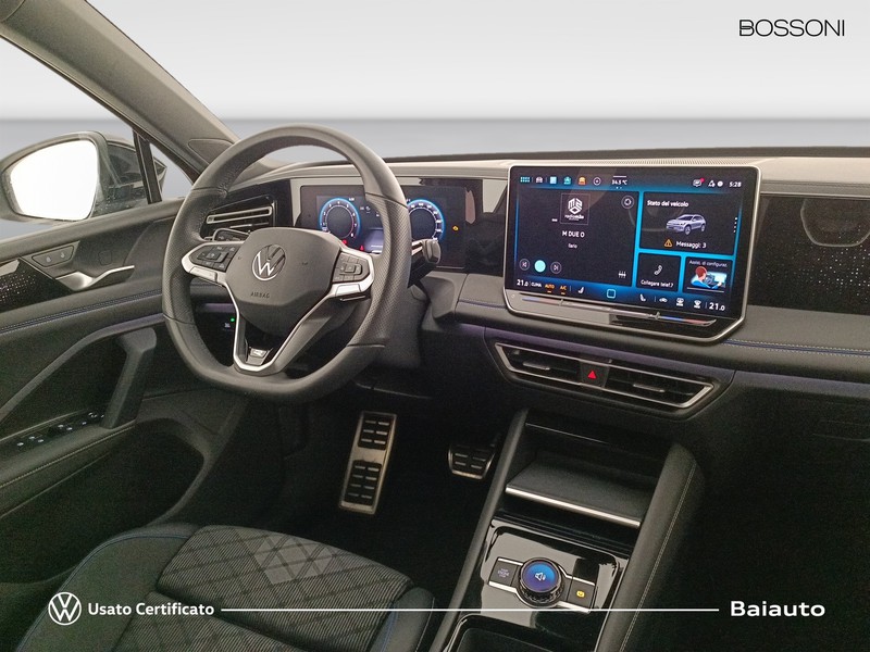 7 - Volkswagen Tiguan 1.5 etsi act 150cv r-line dsg