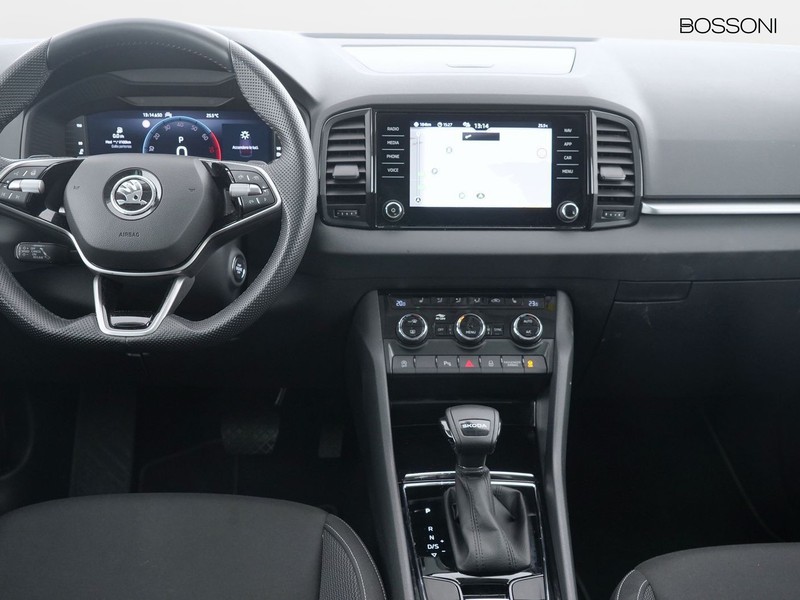 7 - Skoda Karoq 2.0 tdi evo scr 150cv executive dsg