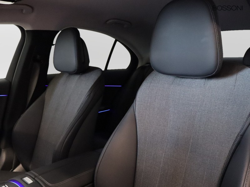 7 - Mercedes Classe E berlina 220 d advanced 9g-tronic