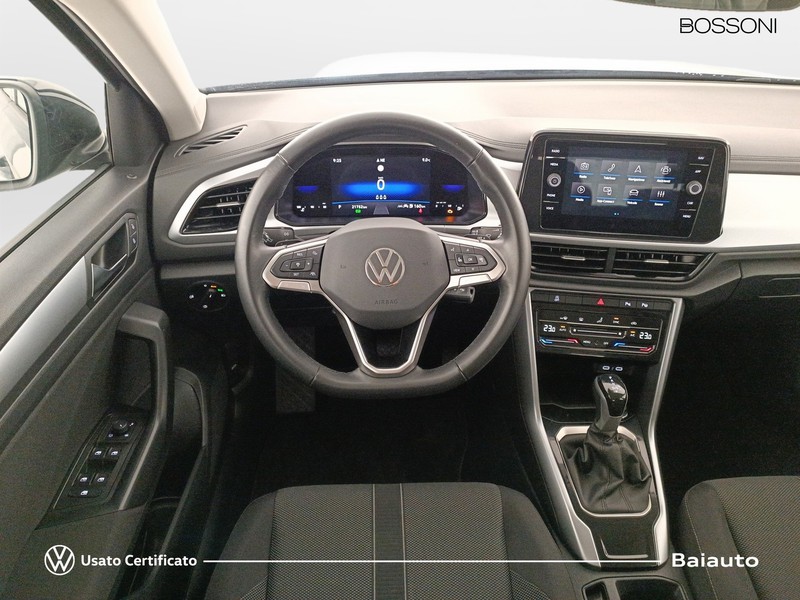 7 - Volkswagen T-Roc 2.0 tdi scr 150cv life dsg