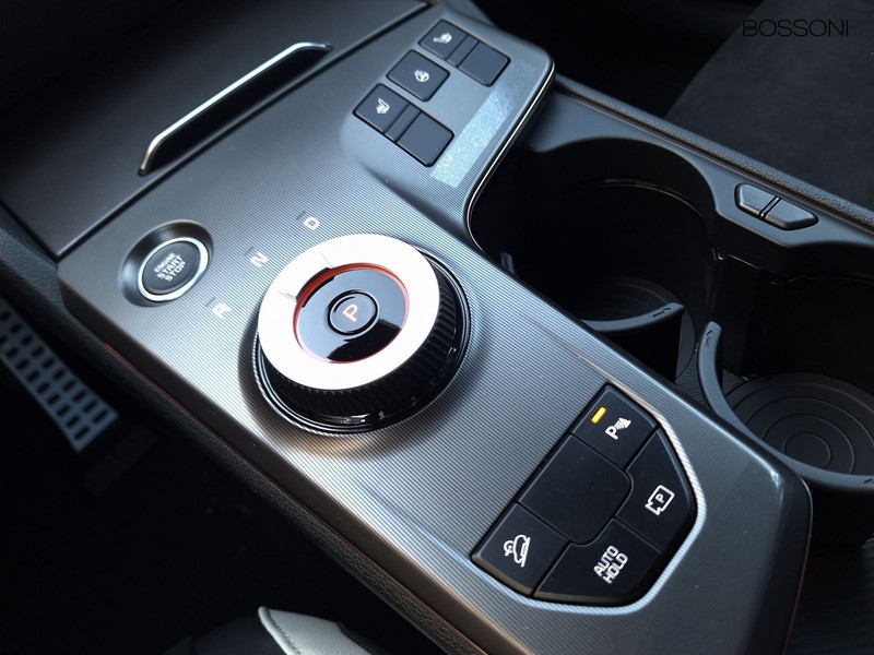 19 - Kia Sportage 1.6 t-gdi hev gt-line awd at6