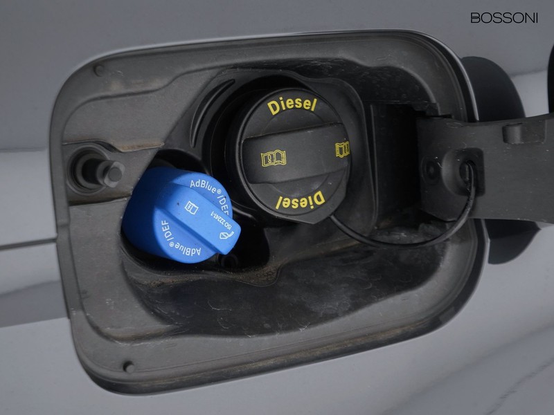 31 - Audi A4 avant 30 2.0 tdi mhev 136cv business advanced s tronic