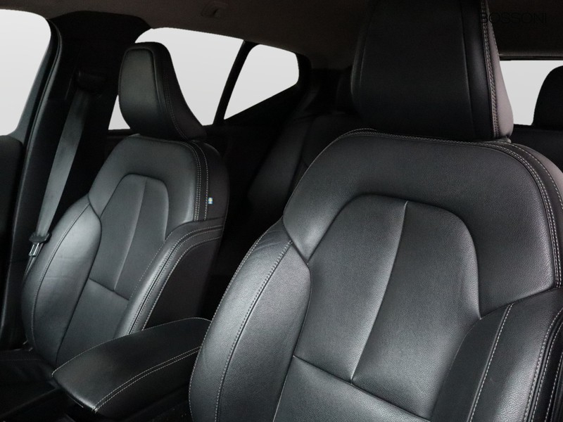 7 - Volvo XC40 1.5 t4 recharge plug-in-hybrid inscription geartronic my21