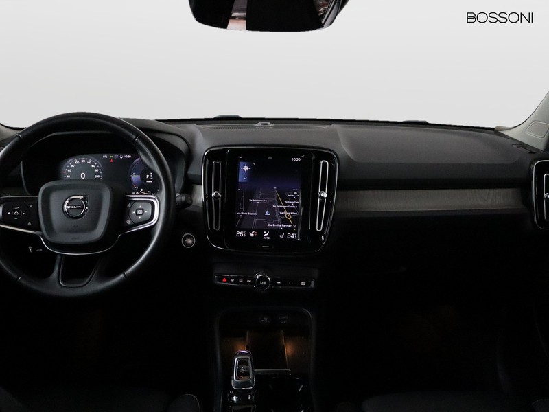 13 - Volvo XC40 1.5 t4 recharge plug-in-hybrid inscription geartronic my21