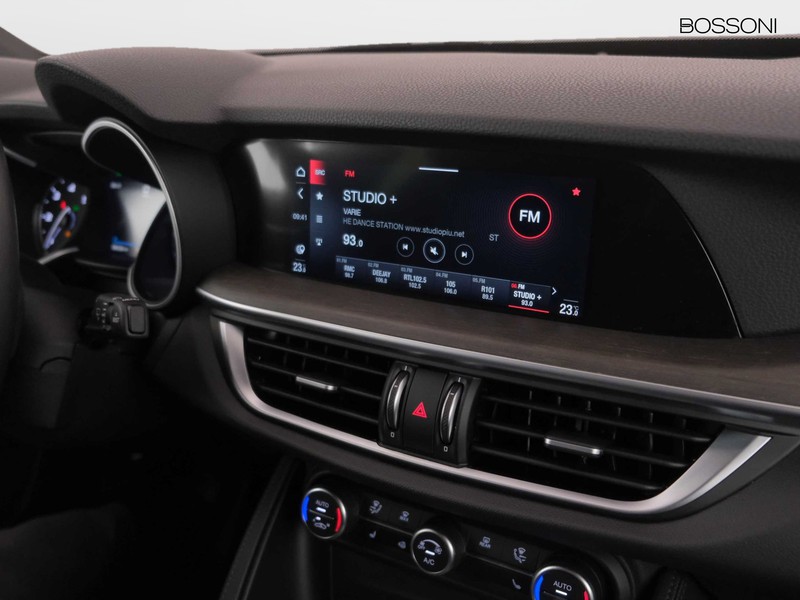 31 - Alfa Romeo Stelvio 2.2 turbo 210cv ti q4 at8