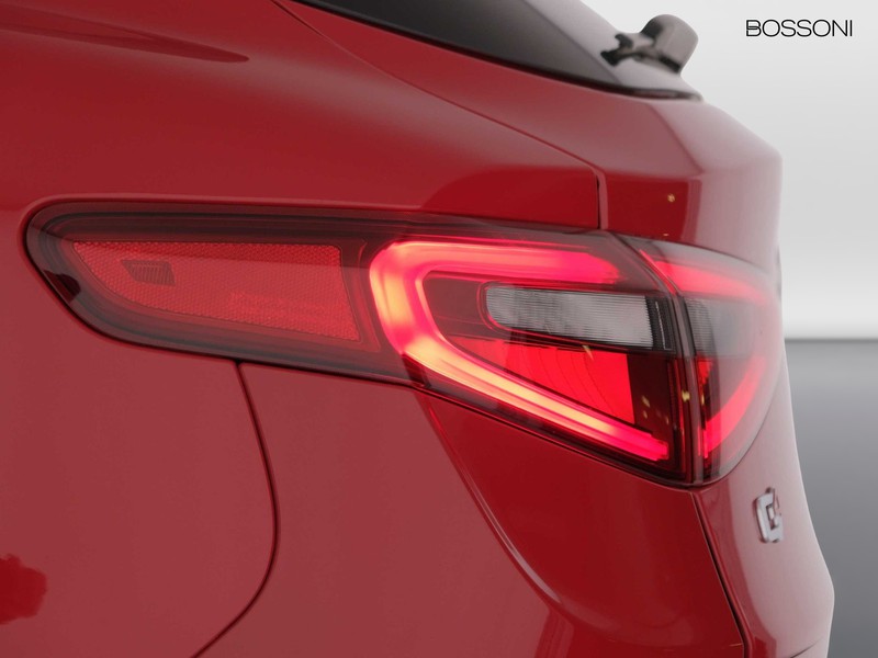 49 - Alfa Romeo Stelvio 2.2 turbo 210cv ti q4 at8