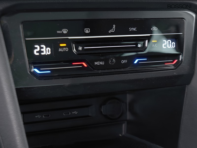 25 - Volkswagen Tiguan 1.5 tsi act 150cv elegance dsg