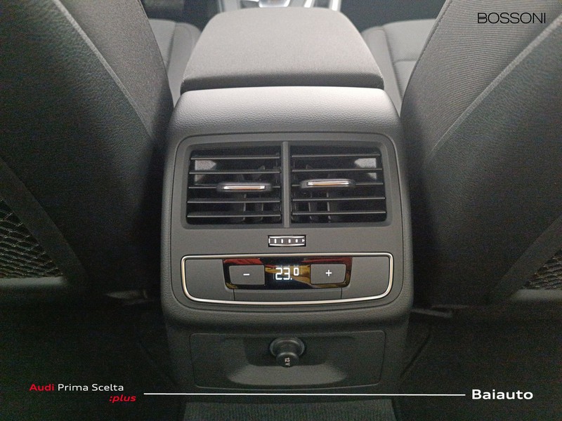 13 - Audi A4 avant 30 2.0 tdi mhev 136cv business advanced s tronic