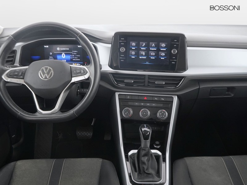 7 - Volkswagen T-Roc 2.0 tdi scr 150cv life dsg