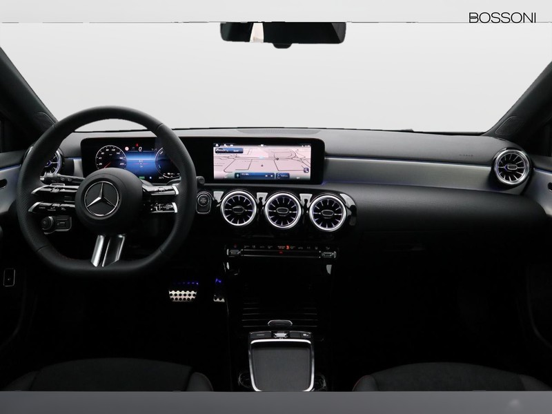 13 - Mercedes Classe A 250 e plug-in hybrid amg line advanced plus speedshift dct amg 8g