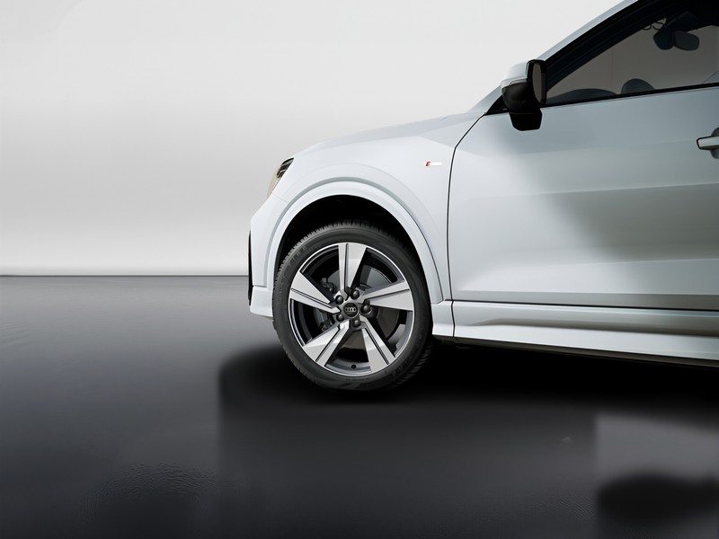 7 - Audi Q2 35 2.0 tdi s line edition s tronic